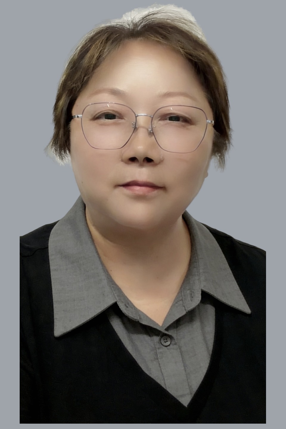 Maggie Feng, Global Head of Solutions